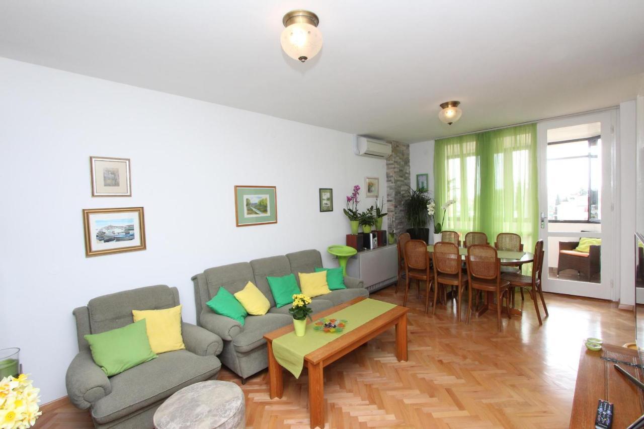 Apartment Elia Ρόβινι Εξωτερικό φωτογραφία