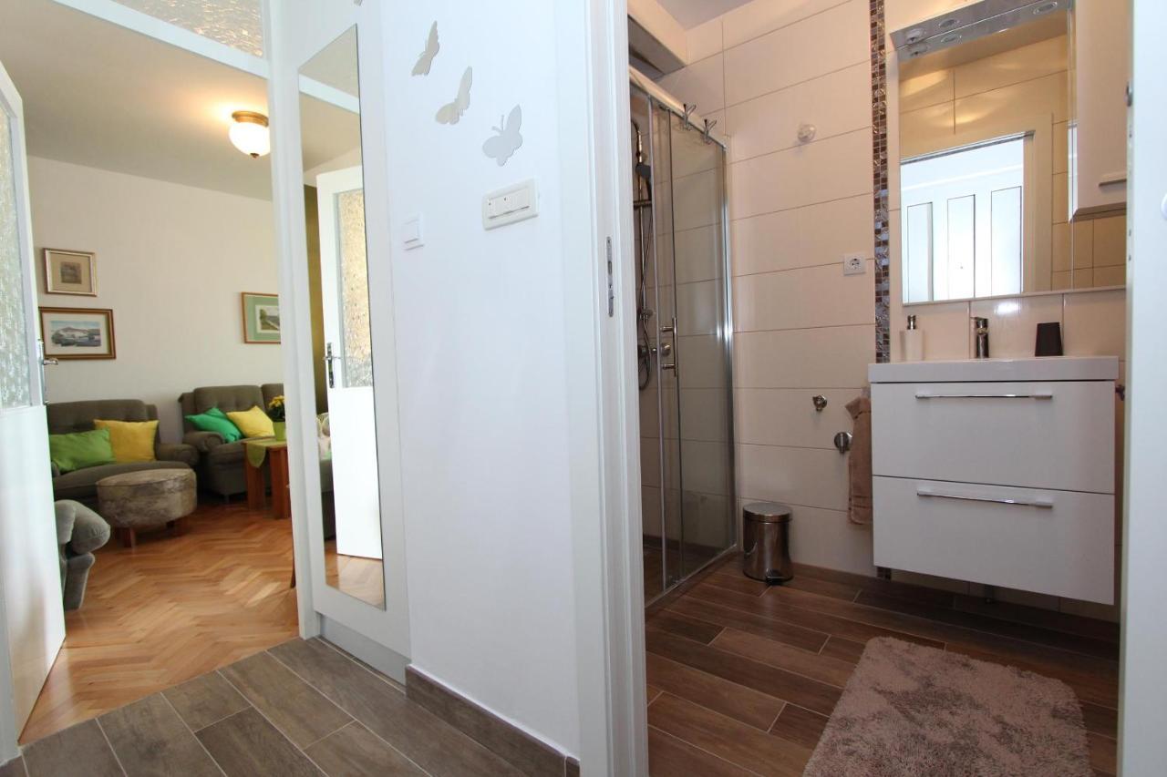 Apartment Elia Ρόβινι Εξωτερικό φωτογραφία
